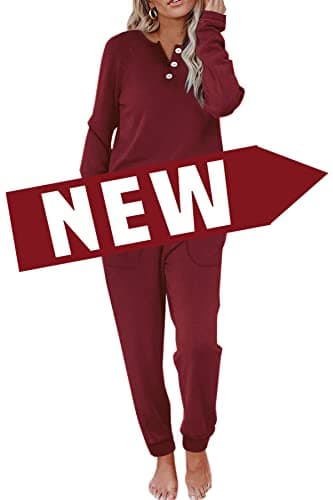 Women's Lounge Sets: WIHOLL Two-Piece Sweatshirt and Sweatpants with Pockets