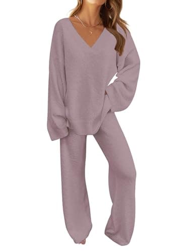 Women's Fuzzy Fleece Pajama Set