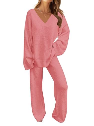 Women's Fuzzy Fleece Pajama Set