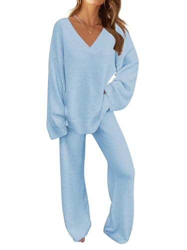 Women's Fuzzy Fleece Pajama Set