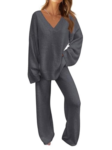 Women's Fuzzy Fleece Pajama Set