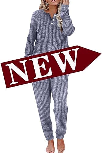 Women's Lounge Sets: WIHOLL Two-Piece Sweatshirt and Sweatpants with Pockets