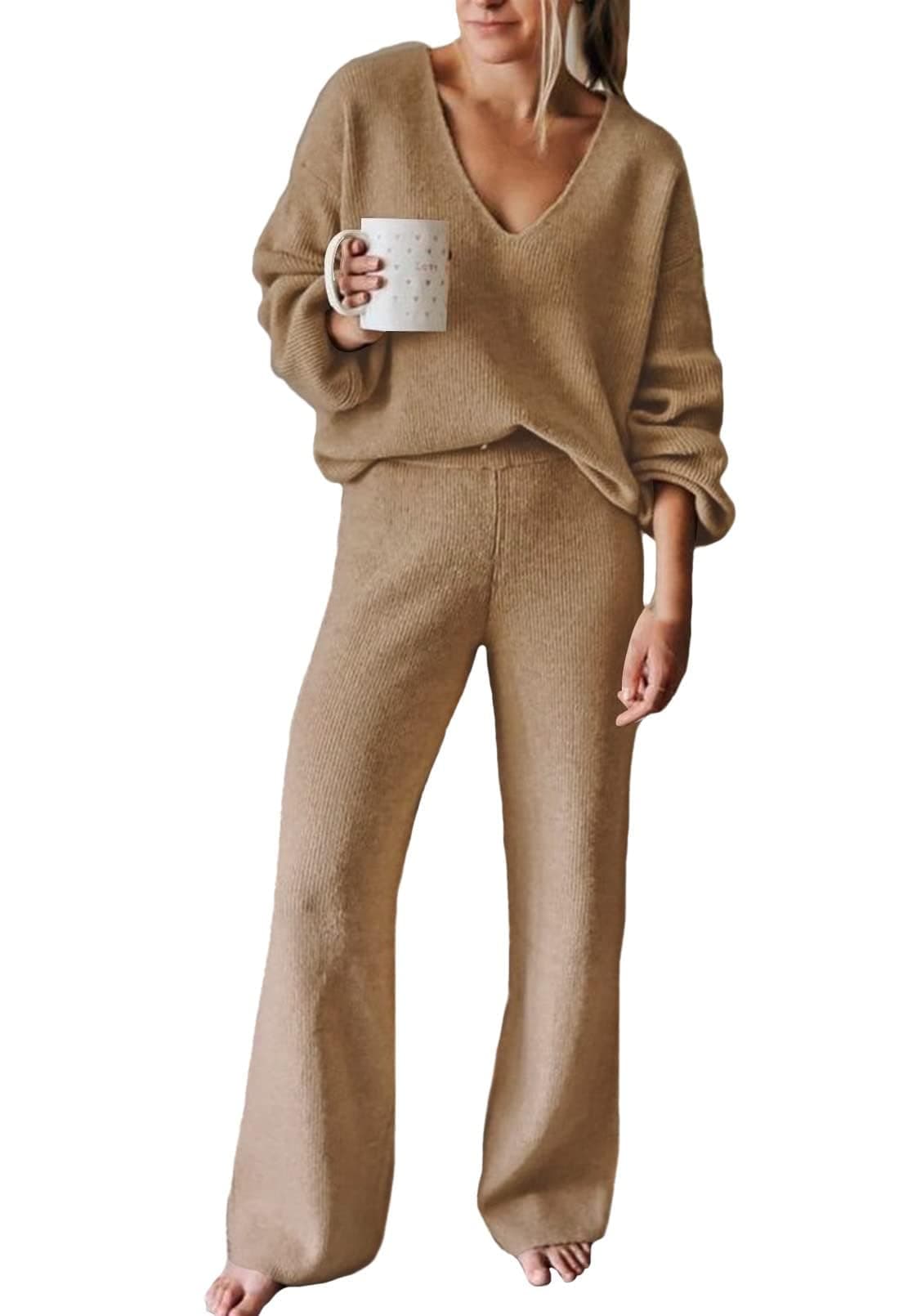 Women's Knit 2-Piece Sweatsuit Outfit
